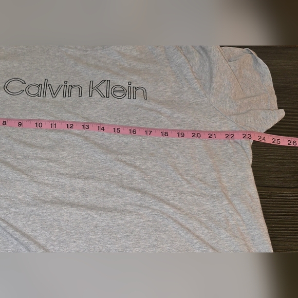 Calvin Klein Heather Gray Tee - Picture 4 of 6